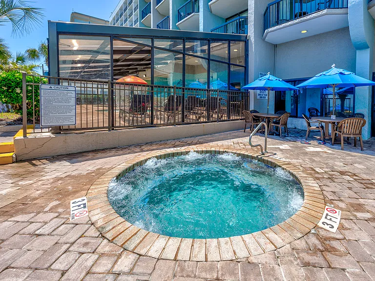 Outdoor hot tub