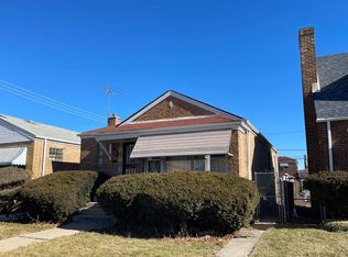 10317 S Prairie Ave, Chicago, IL 60628