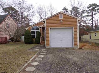 110 Constitution Dr, Egg Harbor Township, NJ 08234