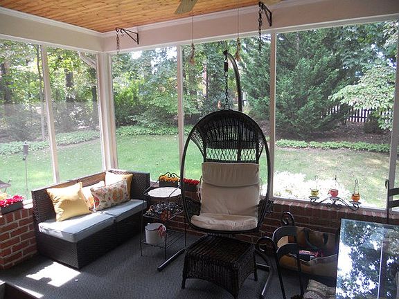 5th image of 4205 Lucy Long Dr