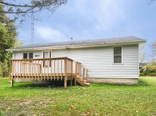 6390 E Bristol Rd, Burton, MI 48519