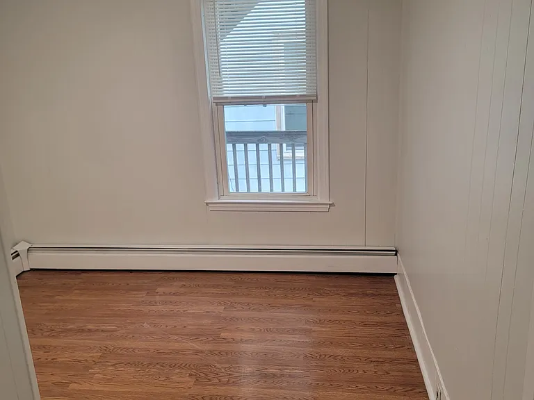 182 Lincoln St #2 — Photo 8