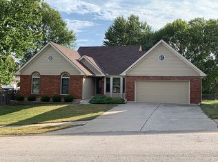 8037 N Flora Ave, Kansas City, MO 64118