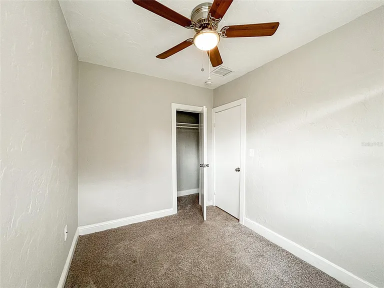 319 NW 16th Ave — Photo 55