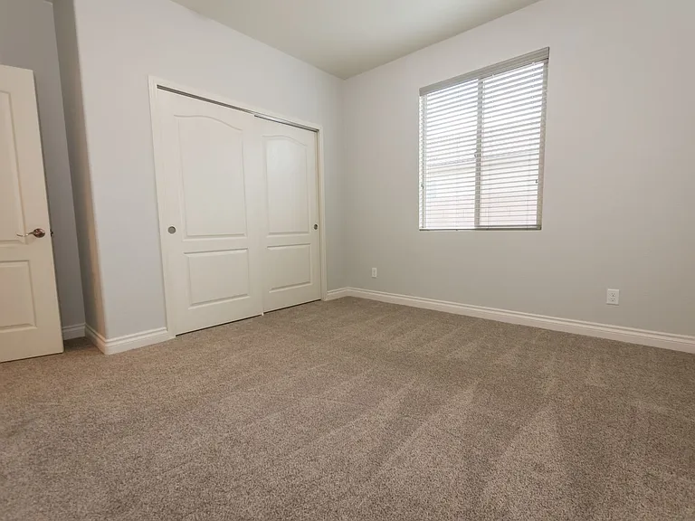 1205 Barnes Dr — Photo 31