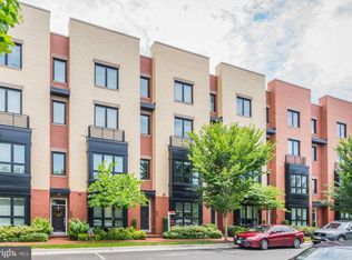 1219 Van Valkenburgh Ln, Alexandria, VA 22301