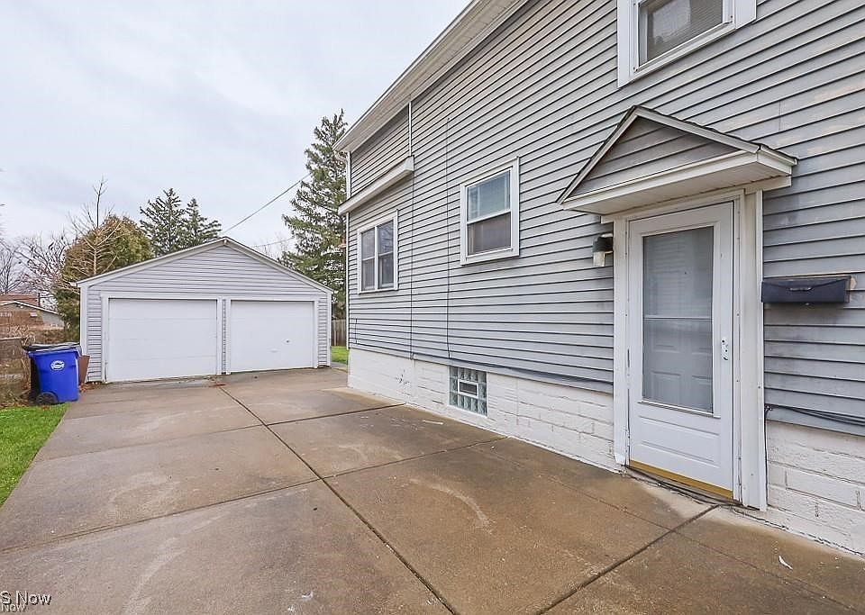 2nd image of 17816 Neff Rd