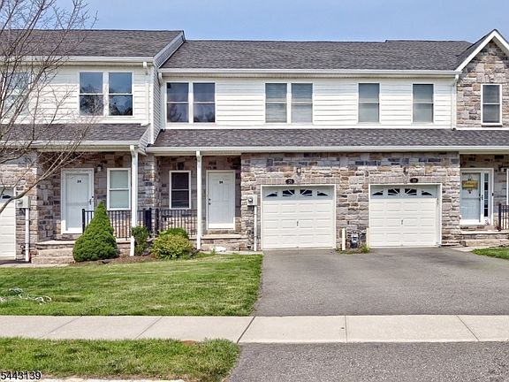 2nd image of 26 Decroce Ct