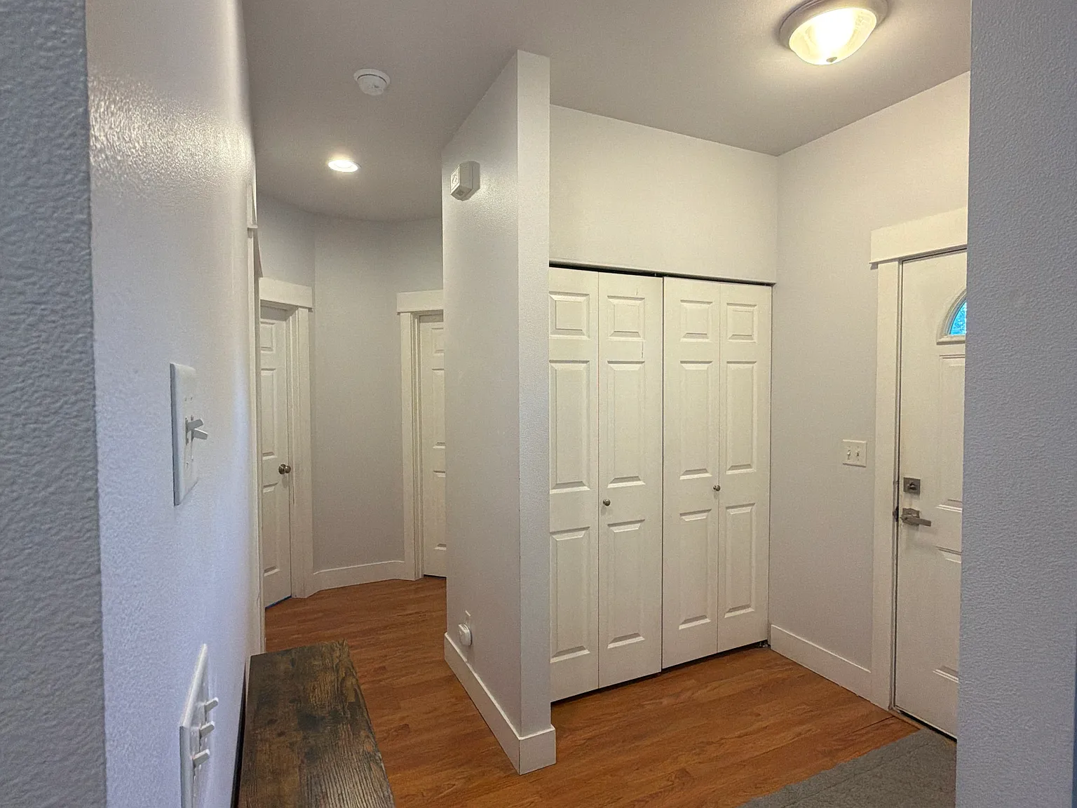 2 bed, 850 sqft, $1,750 — Photo 2