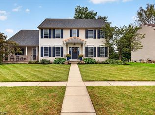 1008 Coopers Run, Amherst, OH 44001