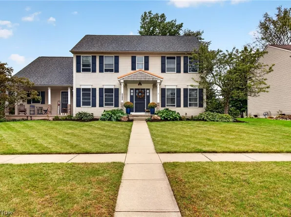 1008 Coopers Run, Amherst, OH 44001