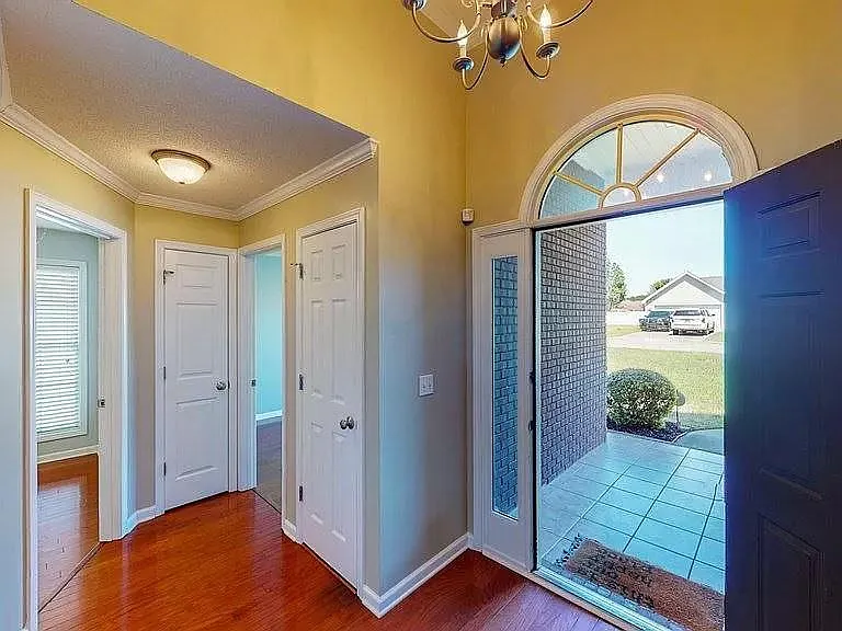 344 Brushfire Dr — Photo 3