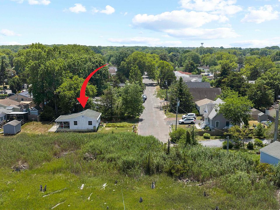 1st image of 32 N 12th St
