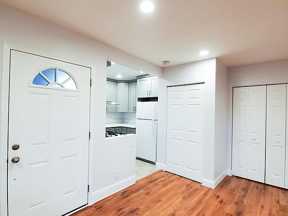 4th image of 1500 S Glendale Ave APT 8