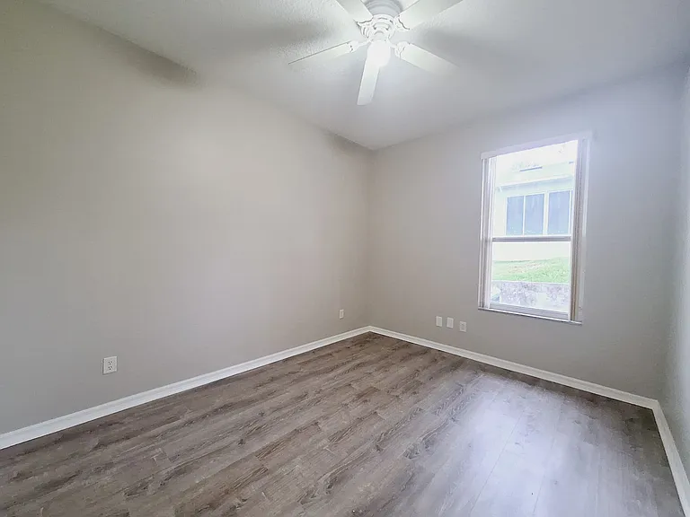 1181 Dekleva Dr — Photo 13