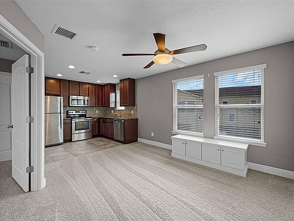 2nd image of 8623 Via Trieste Dr