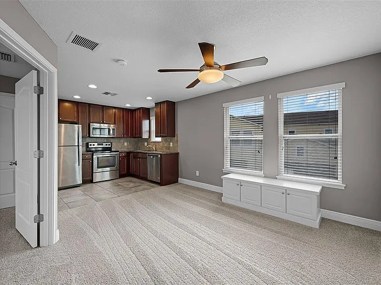 8623 Via Trieste Dr — Photo 7