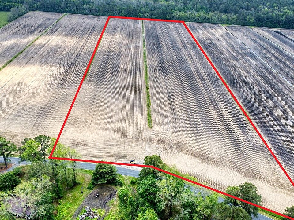 1st image of 24802B Blueberry Ln