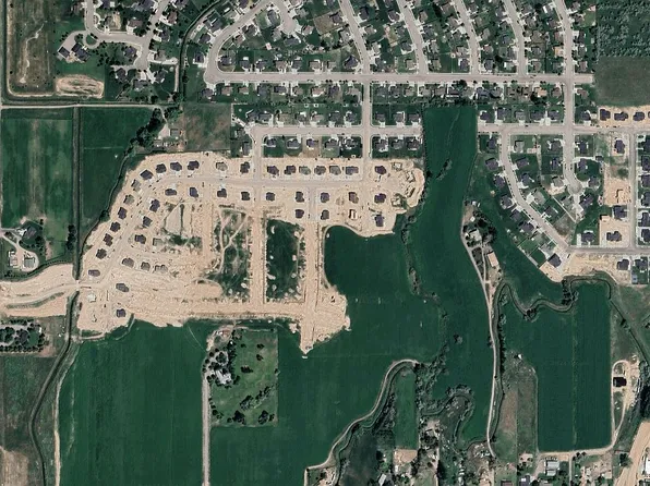 5951 Fenwood Ln, Ammon, ID 83406