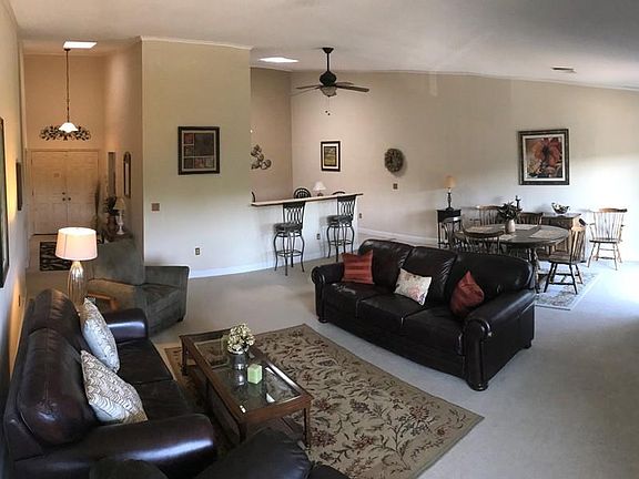 5th image of 181 Littleton Rd Unit 241