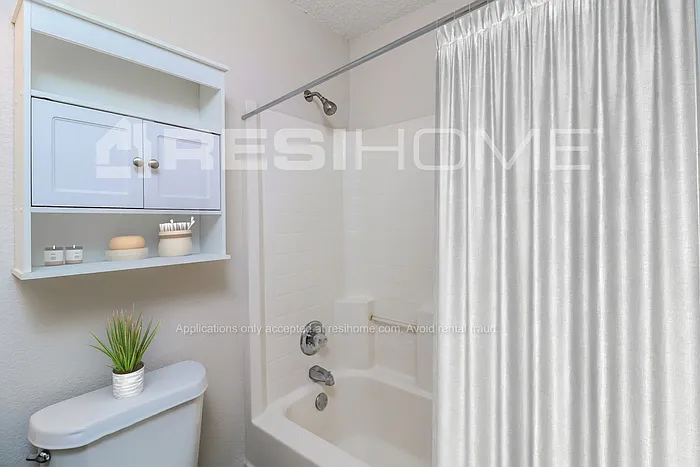 10228 Dallam Ln — Photo 11