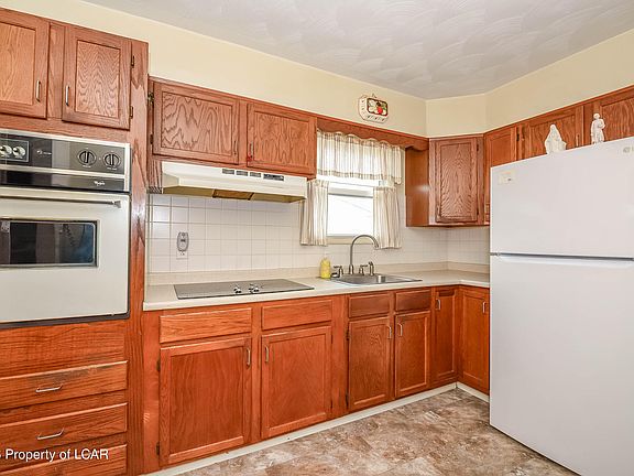 5th image of 32 Thomas St