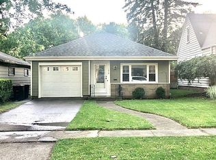 1515 Pemberton Dr, Fort Wayne, IN 46805