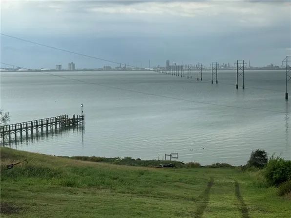 W/2 Of County Rd Lot 17-2200, Taft, TX 78390