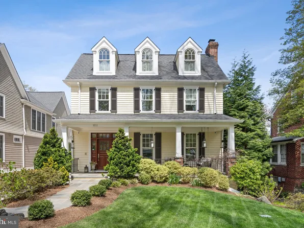 3211 Tennyson St NW, Washington, DC 20015