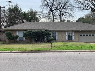 816 Simpson Ter, Bedford, TX 76021
