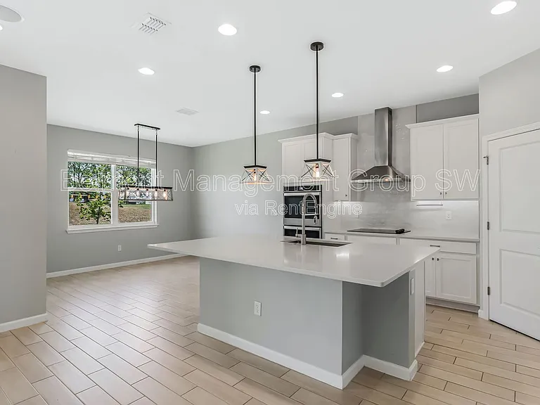 30053 Island Club Dr — Photo 5