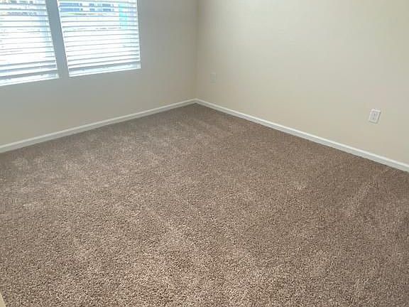 5th image of 2281 Willow Springs Dr