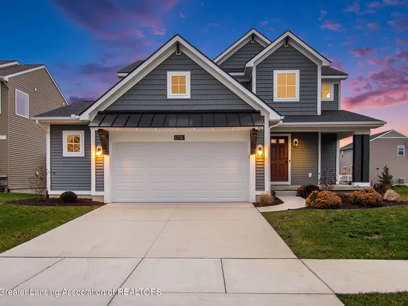 11726 Hickory Dr, Grand Ledge, MI 48837