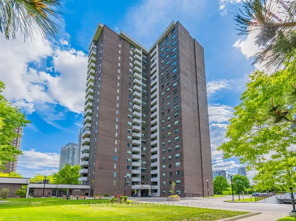5 Old Sheppard Ave #204, Toronto, ON M2J 4K3