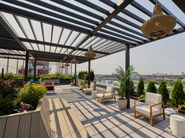 138 Bruckner Boulevard image 33 of 34