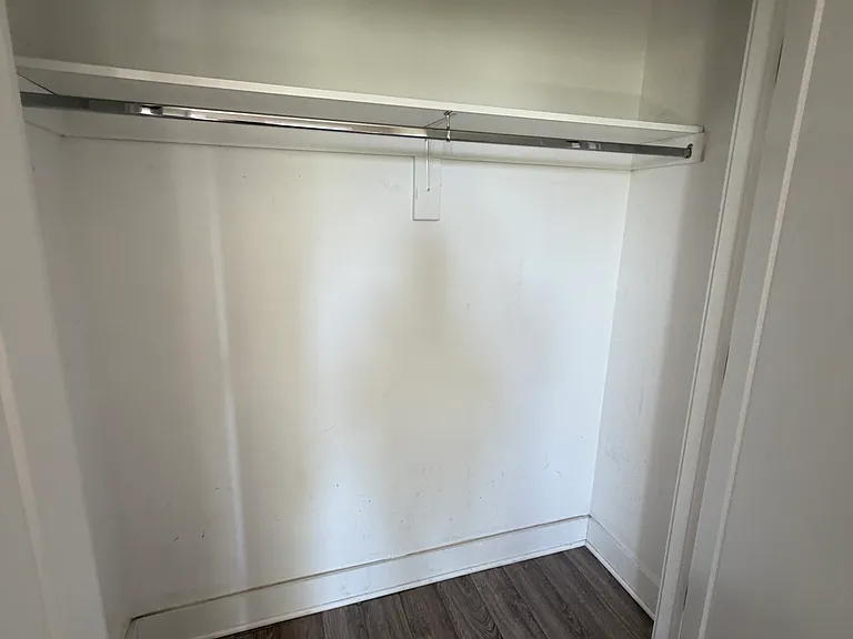 484 John F Kennedy Blvd #2R — Photo 5