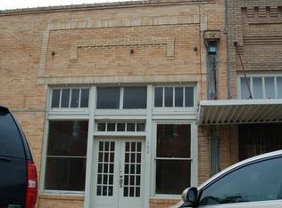 102 S Dallas St, Ennis, TX 75119
