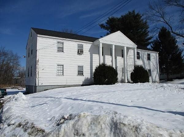 2nd image of 117 Prescott St