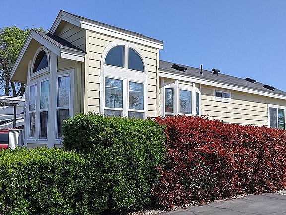 2nd image of 3600 W Florida Ave #1035