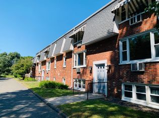 167 South St APT 7D, Northampton, MA 01060