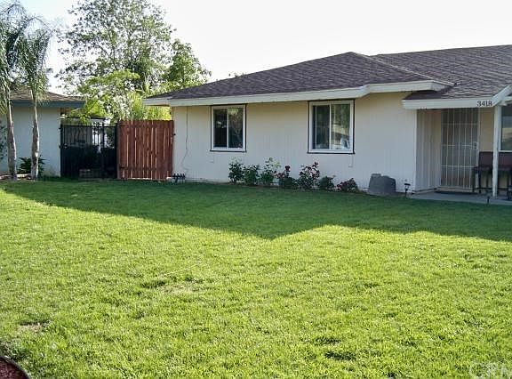 3rd image of 3418 Manzanita Dr