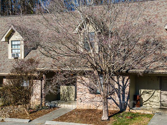 5th image of 3707 Gunnison Way #3707