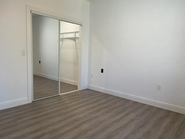 211 Baldwin Avenue image 10 of 20