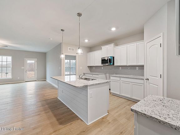 5th image of 7901 Copper Drift Way