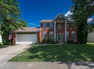 310 Thorne Creek Ct, O'Fallon, IL 62269