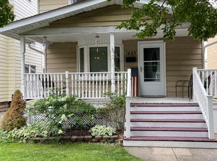 1423 Maile Ave, Lakewood, OH 44107