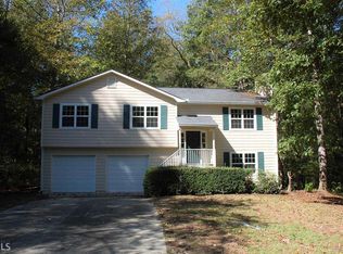 2195 Azalea Dr, Loganville, GA 30052