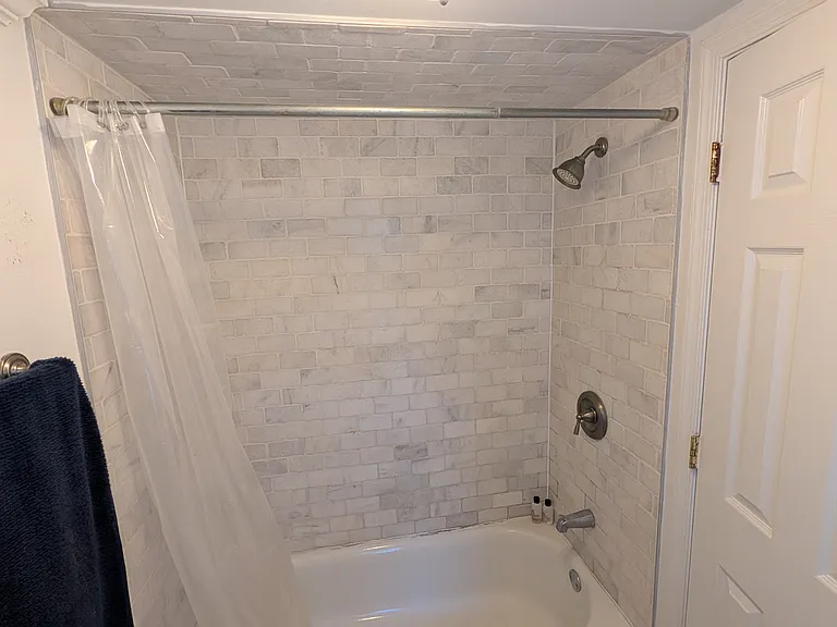 2100 Spring St #3R — Photo 7