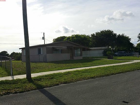 3rd image of 5800 N Farragut Dr