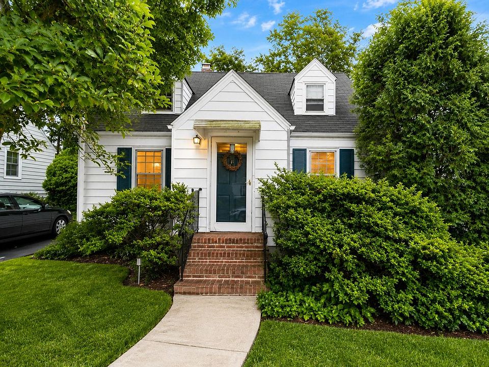 1st image of 24 Maywood Avenue